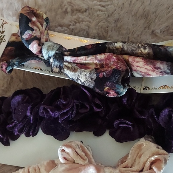 BUNDLE of 4 headbands - Picture 2 of 4